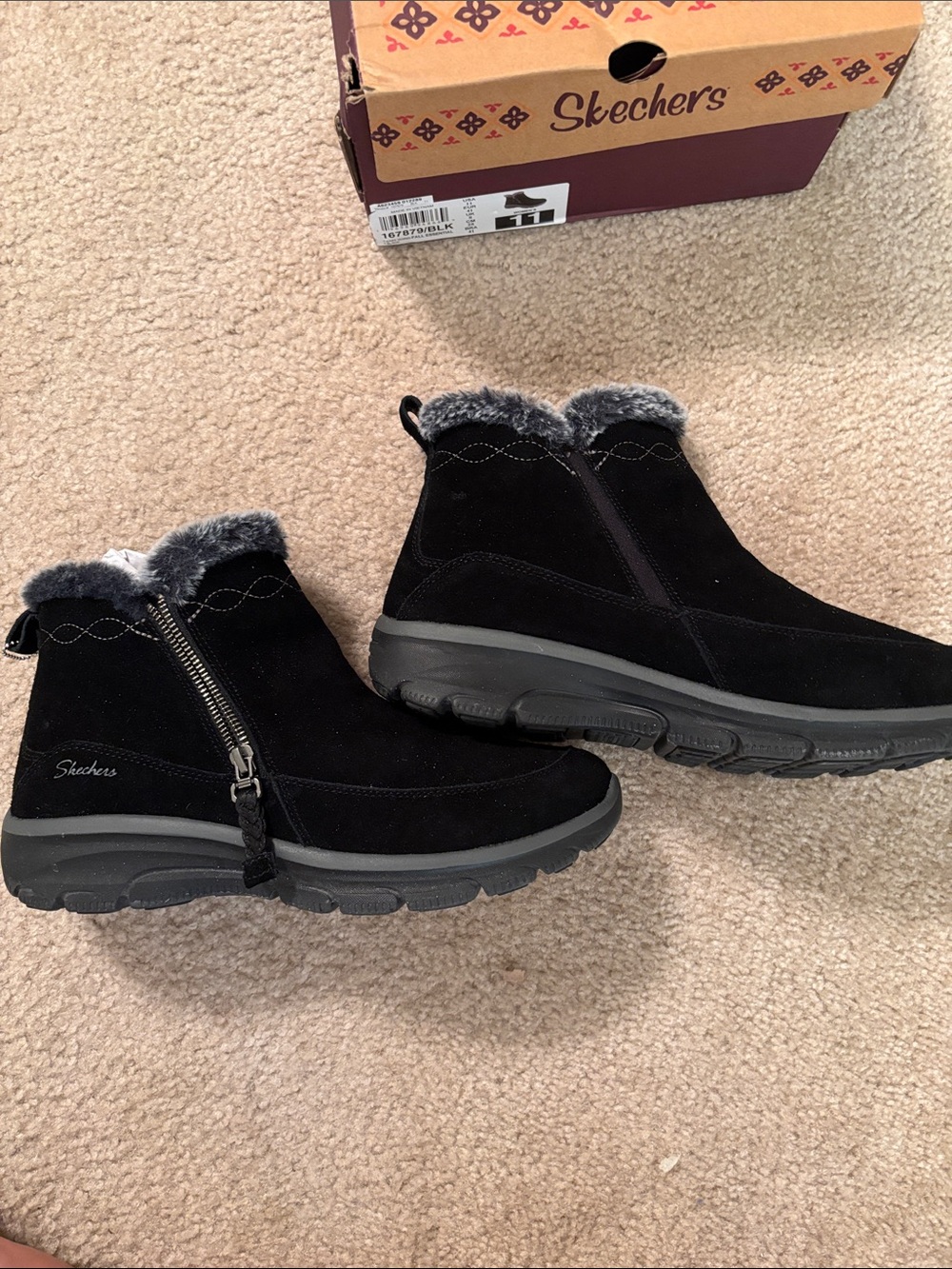 Skechers Women's Black Faux-Fur Trim Winter Ankle Boots - Picture 3 of 6
